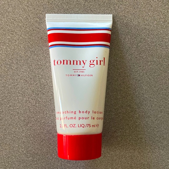 Tommy Hilfiger Bath & Body New Tommy Girl Smoothing Body Lotion 25